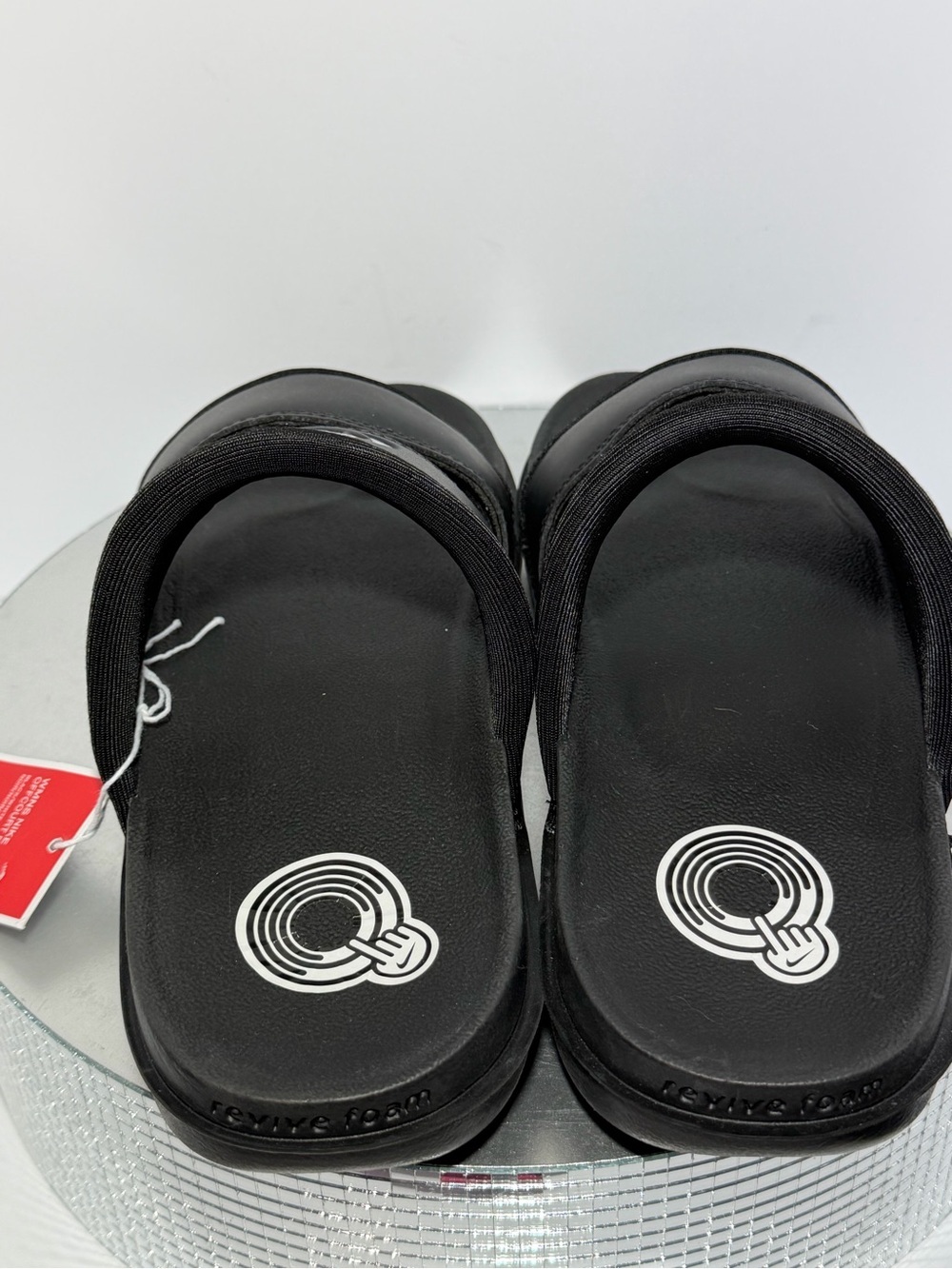 Nike Black Slides with White Swoosh Double-Strap size 10 - Picture 4 of 6